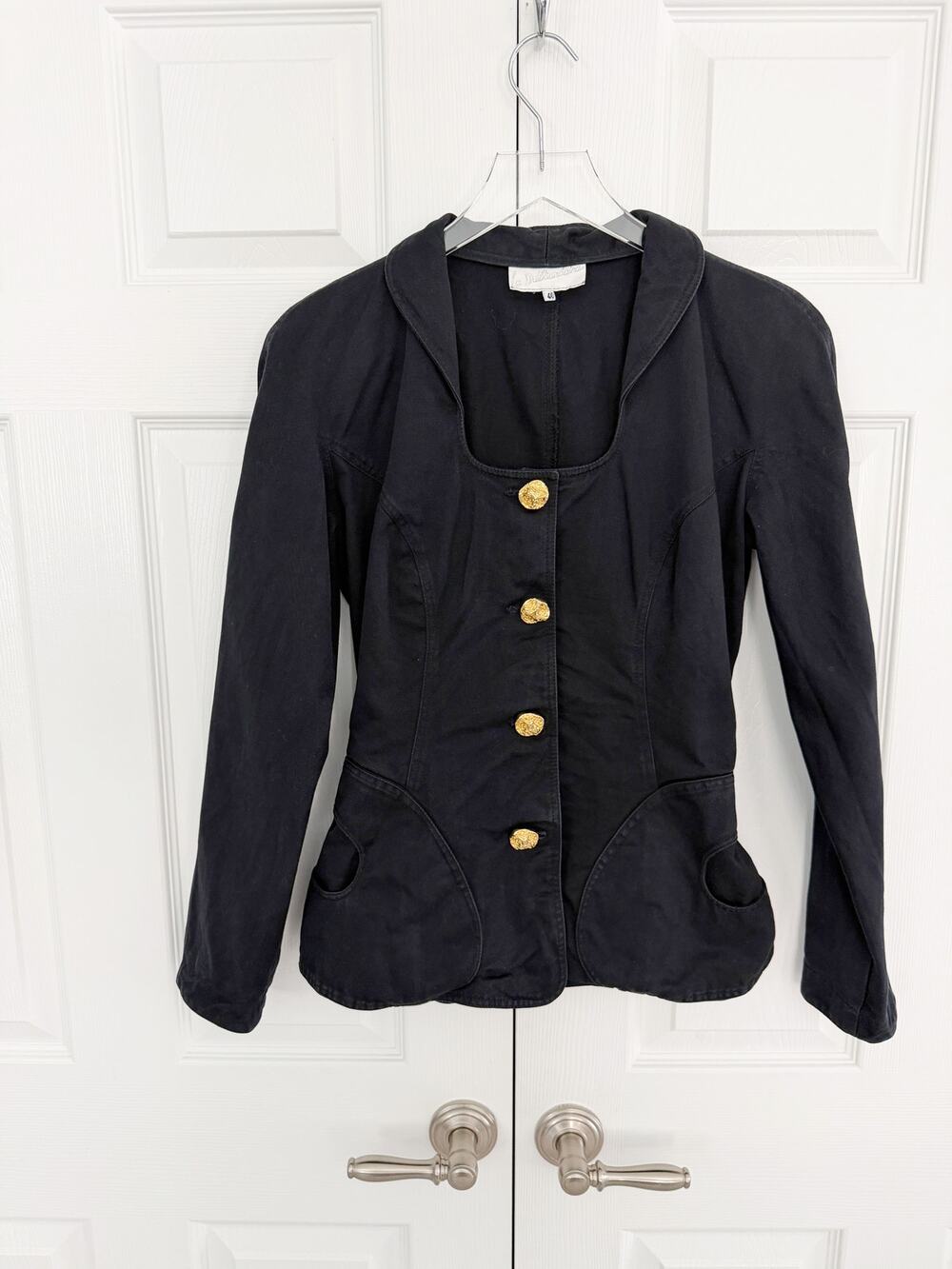 Vintage La Millardaire Paris Black Tailored Gold Button Blazer Jacket Work Chic